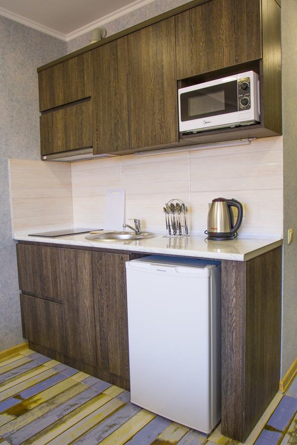 Apartament DENIS in apart-otel RESIDENC Batoemi Buitenkant foto